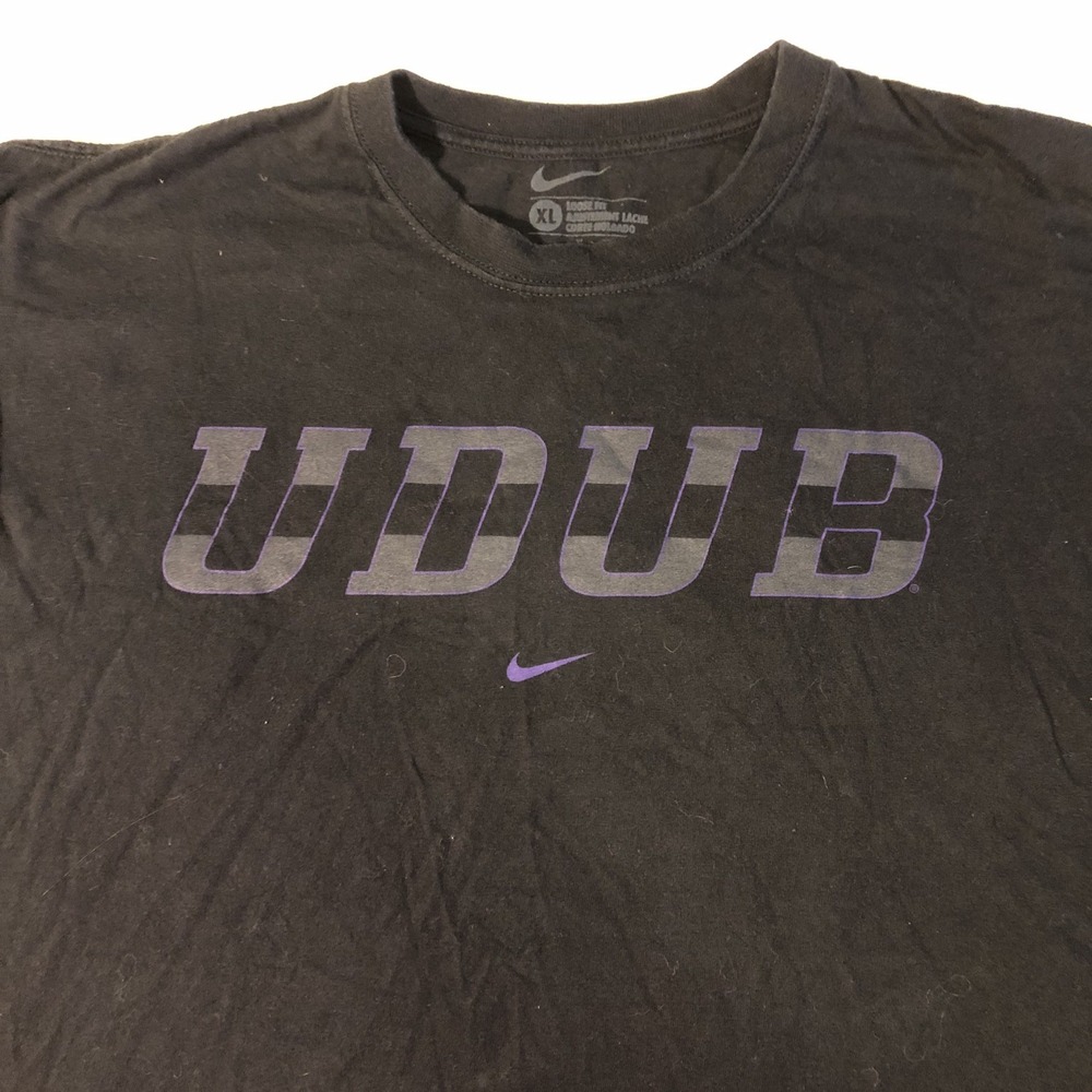 Washington Huskies Nike UDUB Black  T-shirt XL Preppy Classic